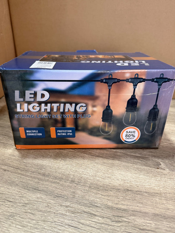 LED String light with plug