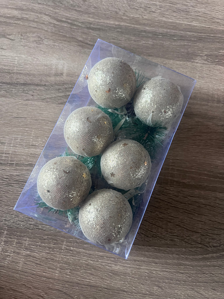 Ornaments with accessories