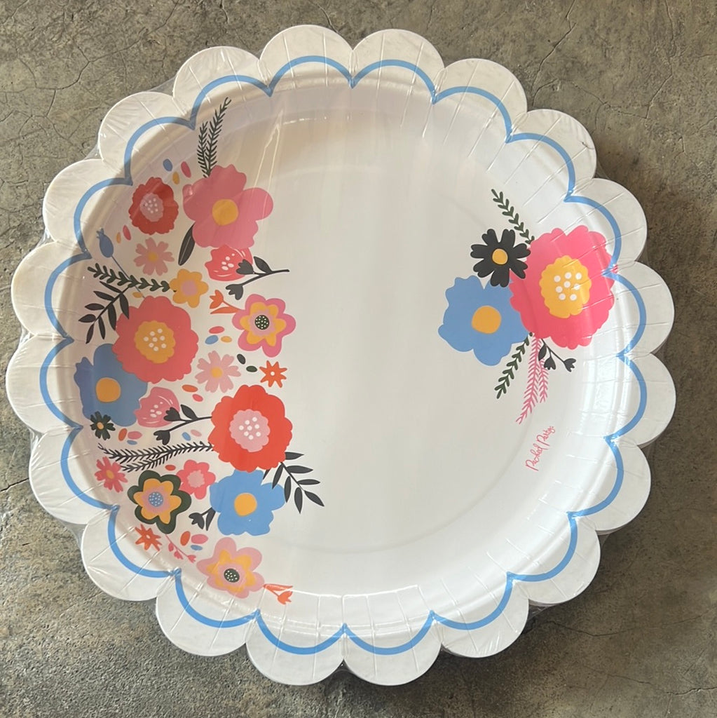 Floral paper plates.