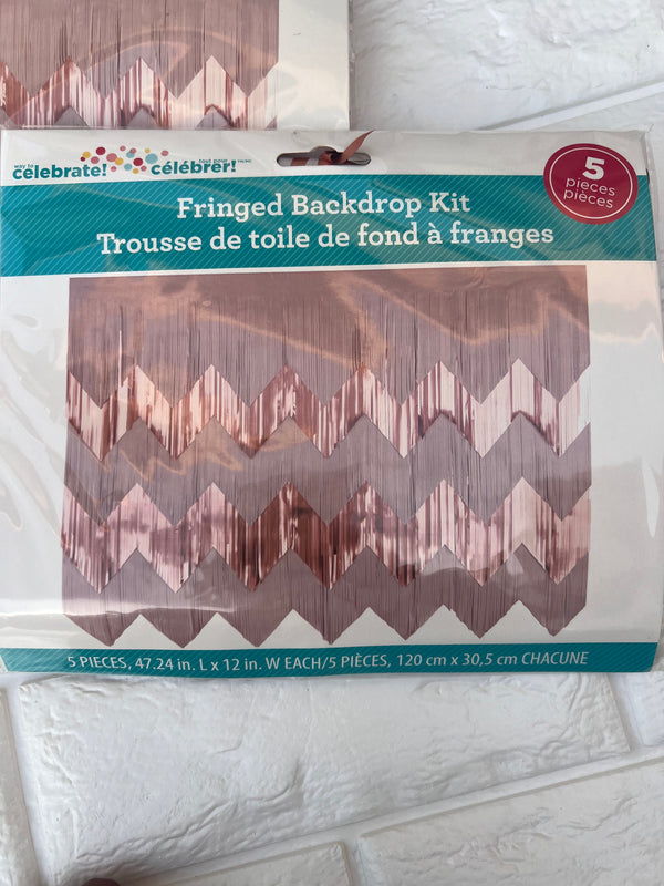 Fringed Backdrop Kit