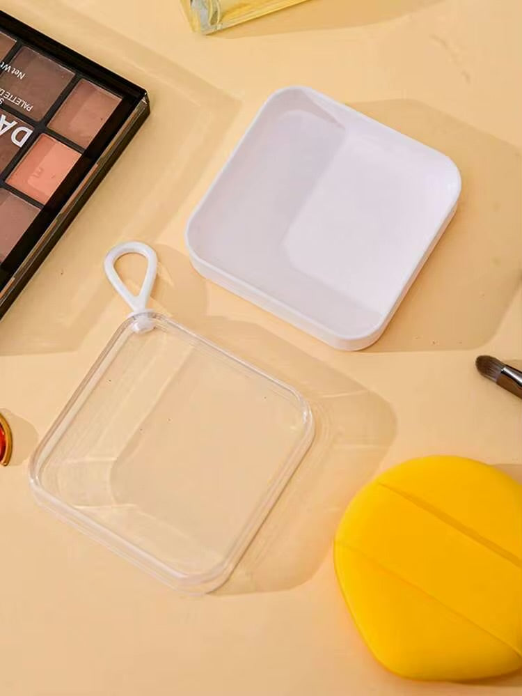 Makeup sponge holder