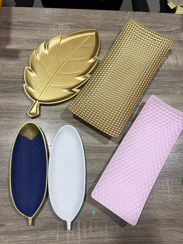 Decor trays