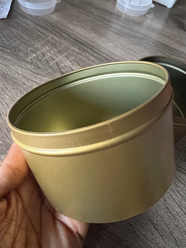 Set of two tin containers